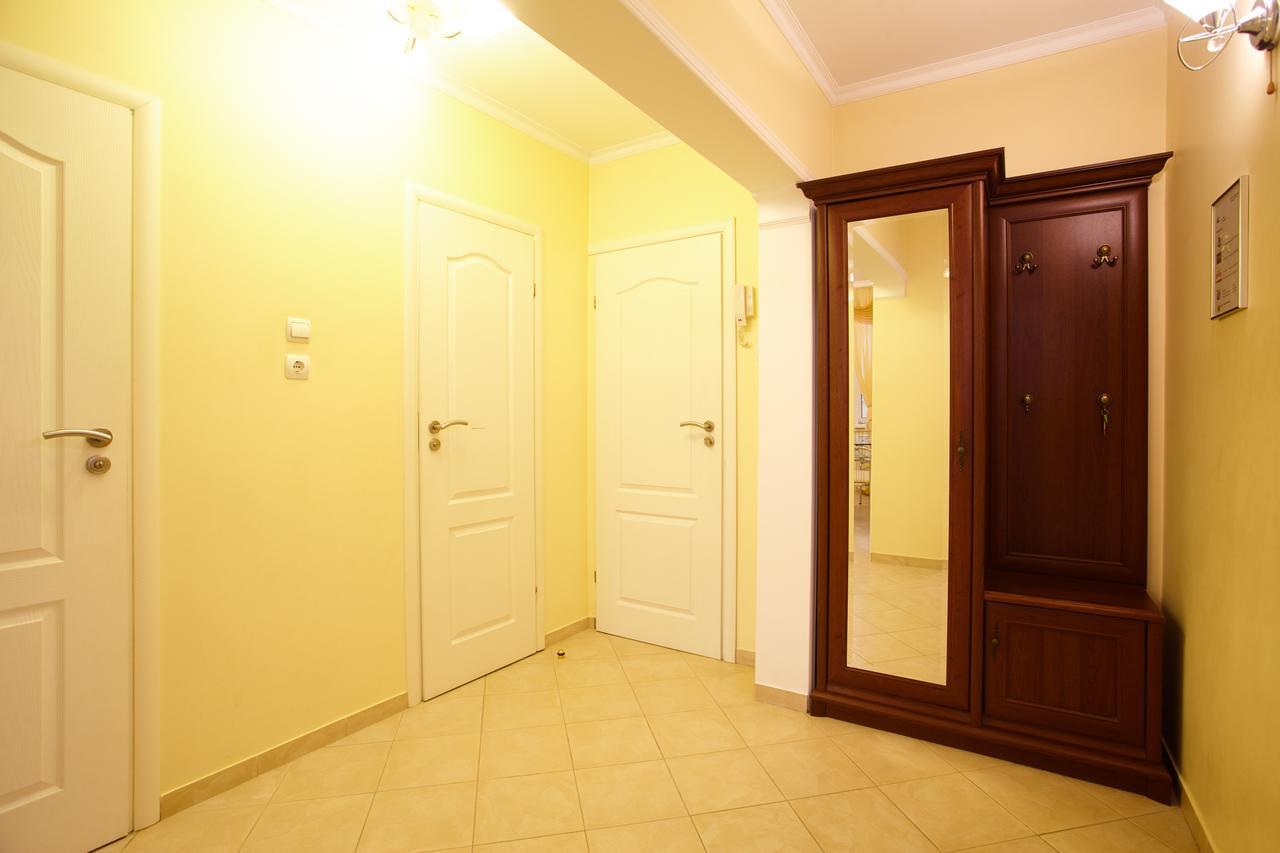 Deluxe On Moscow Avenue Apartment